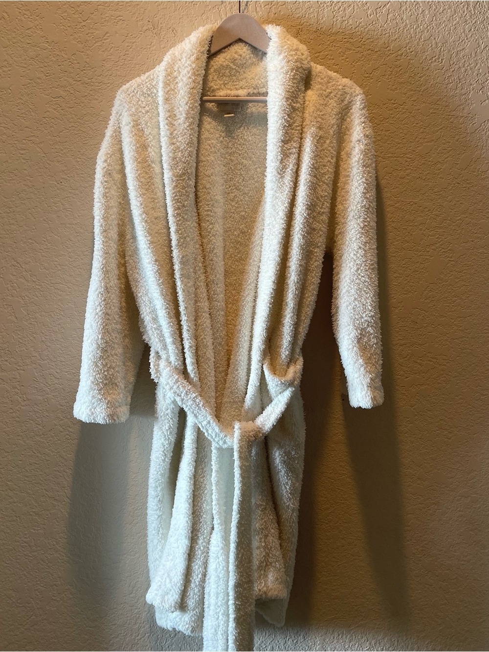 Barefoot Dreams cozychic knit ivory belted bath robe, size 1